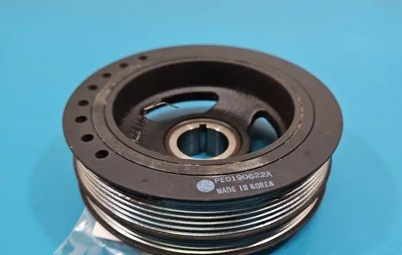 Mazda 6 Crankshaft pulley PE0190622A IMPRK1553612