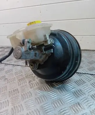 Volkswagen PASSAT B5 Master brake cylinder 4B0611301E