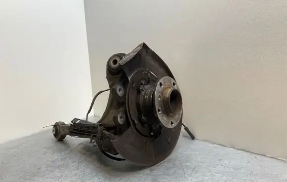 BMW X5 E70 Rear wheel hub 6770983