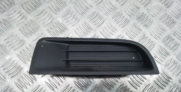 Honda Prelude Front bumper lower grill 71102S300000