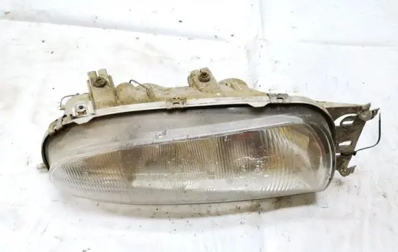 Ford Fiesta Headlight/headlamp 96fg13005ag 0301049202