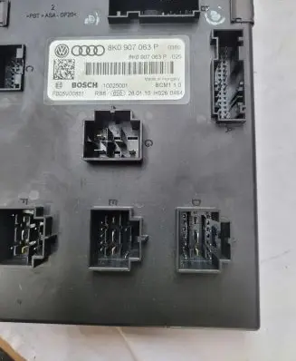 Audi A4 S4 B8 8K Comfort/convenience module 8K0907063P