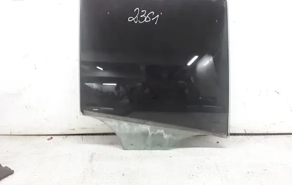 Mazda 2 Rear door window glass