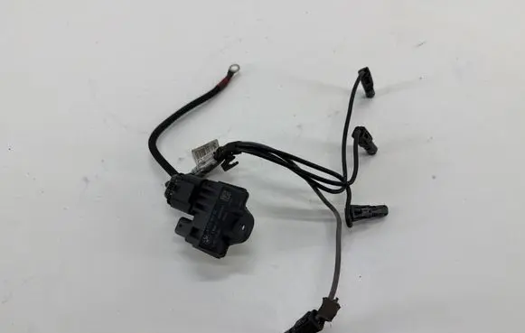 BMW 1 F20 F21 Glow plug pre-heat relay 8570087