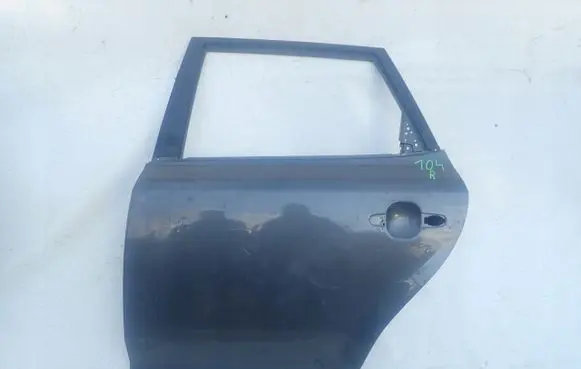 KIA Ceed Rear door