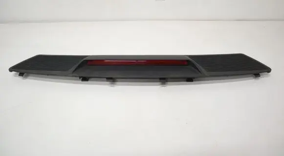BMW 7 E65 E66 Third/center stoplight 8236783