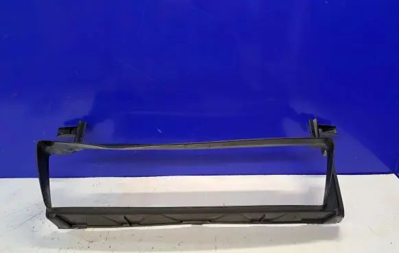 Volvo S40 Intercooler air guide/duct channel 31283503