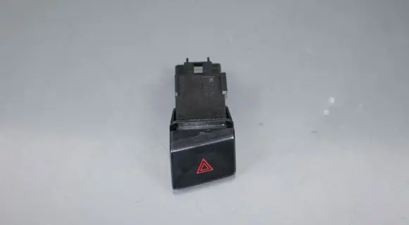 Mazda 5 Hazard light switch