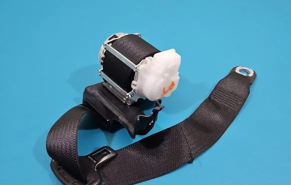 Lexus NX Rear seatbelt 7X7160 IMPRK1523232