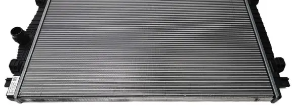 Volkswagen Golf VII Coolant radiator 5Q0121251GR