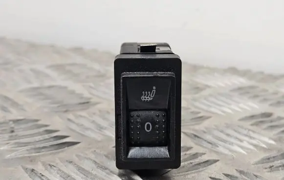 Skoda Superb B5 (3U) Seat heating switch 3U0963563