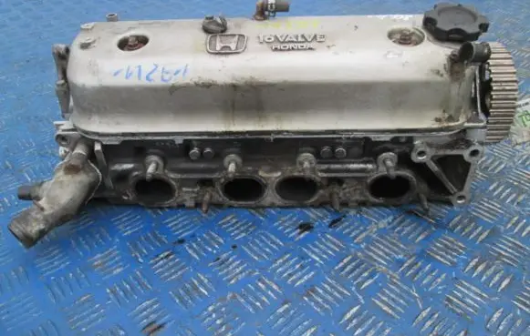 Honda Odyssey Engine head 