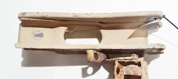 Citroen Xsara Bracket in trunk/boot 