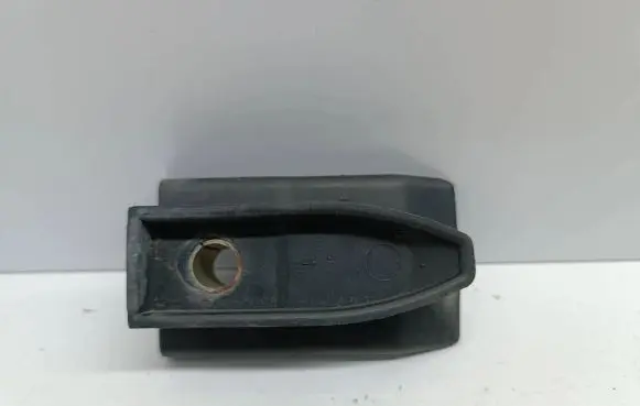 Mercedes-Benz S W220 Front bumper mounting bracket 2208800030