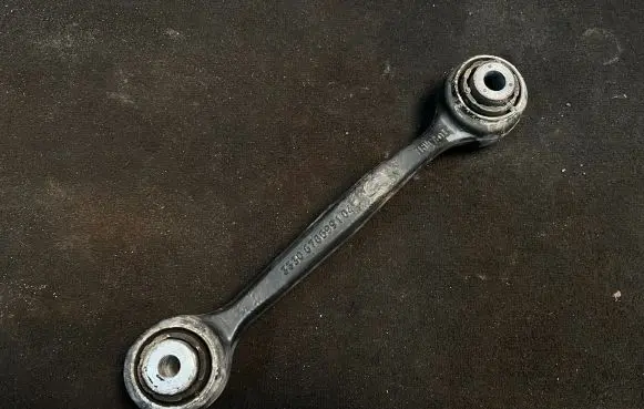 BMW X3 F25 Rear control arm 6786991