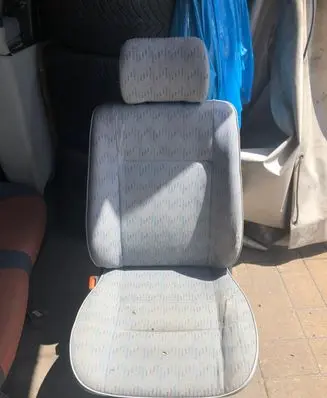 Volkswagen Transporter - Caravelle T4 Front driver seat 