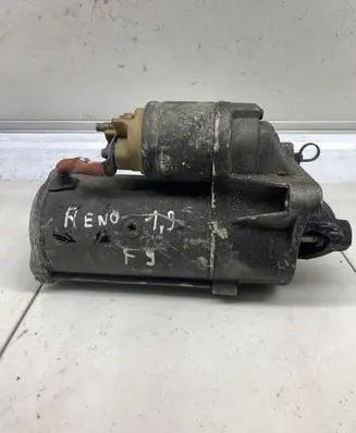 Renault Scenic I Starter motor 8200331251