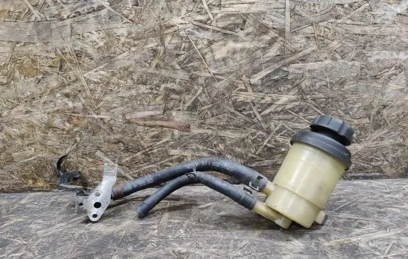 Hyundai Tucson LM Power steering fluid tank/reservoir 575812E001