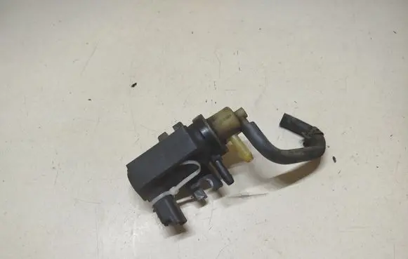 Ford Fiesta Turbo solenoid valve CM5G9F490AA
