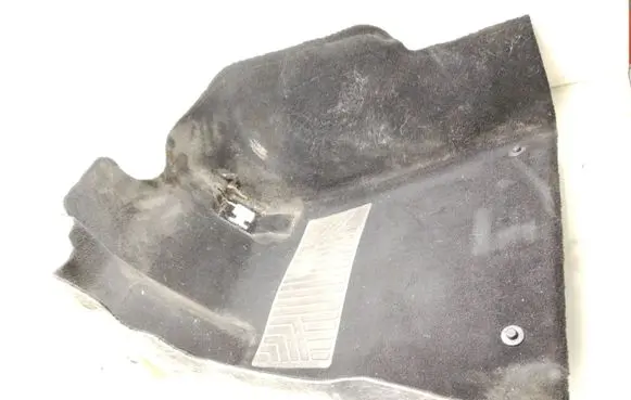 Mercedes-Benz C W204 Front floor carpet liner A2046800540
