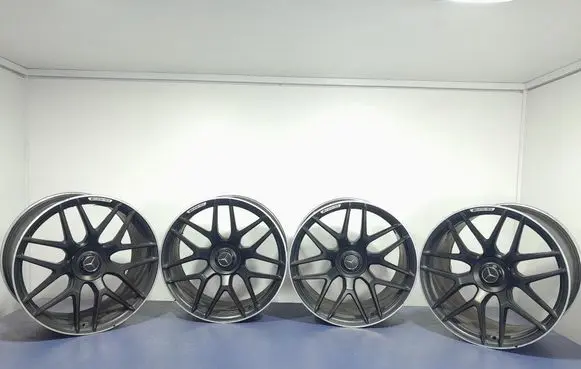 Mercedes-Benz AMG GT R190 C190 R18 alloy rim A2904010900