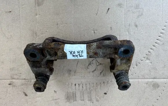 Hyundai Terracan Rear brake pad spring 58310H1010