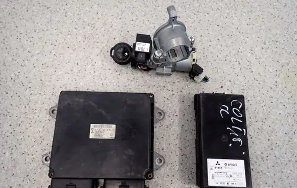 Mitsubishi Colt Other control units/modules A1351507679