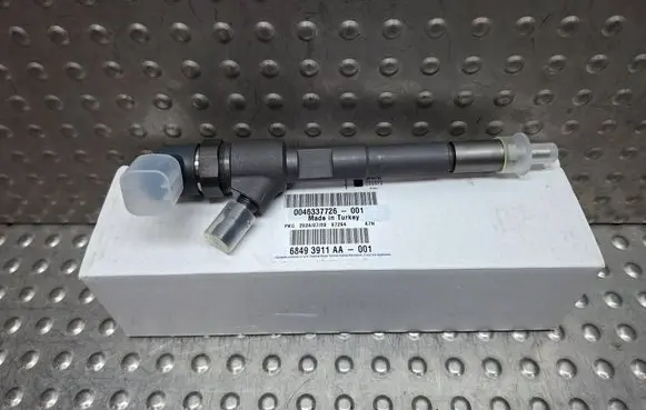 Fiat 500X Fuel injector S26337567 0445110938