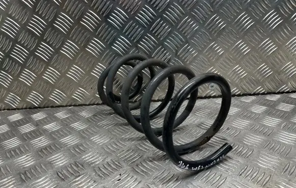 KIA Sorento Rear coil spring