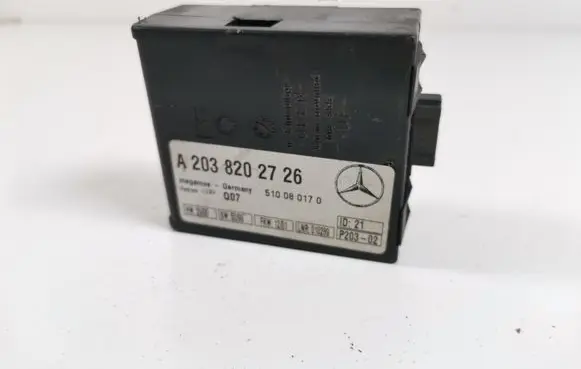 Mercedes-Benz S W220 Alarm control unit/module A2038202726
