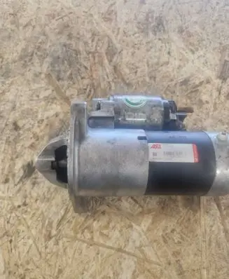 Opel Zafira B Starter motor S5042 5901259423273
