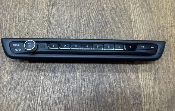 BMW 1 F40 Head unit multimedia control 7949339 90026808507
