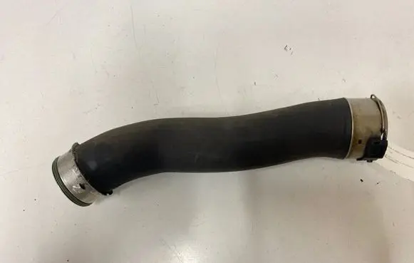 BMW 3 E90 E91 Intercooler hose/pipe 7812619