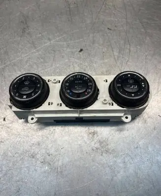 Mercedes-Benz ML W163 Climate control unit A1638204289 5HB96464302