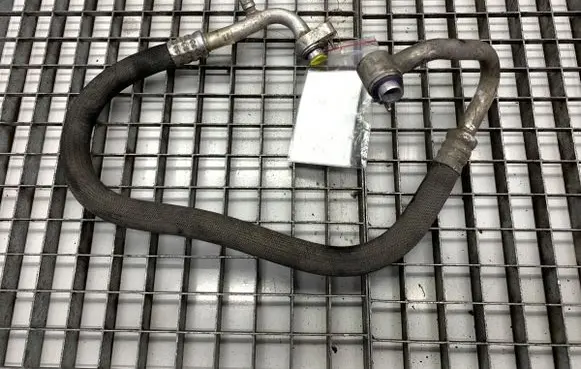 BMW X5 G05 Air conditioning (A/C) pipe/hose 9354570