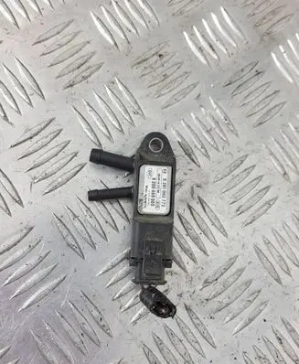 Suzuki Grand Vitara II Exhaust gas pressure sensor 8200469905 0281002772