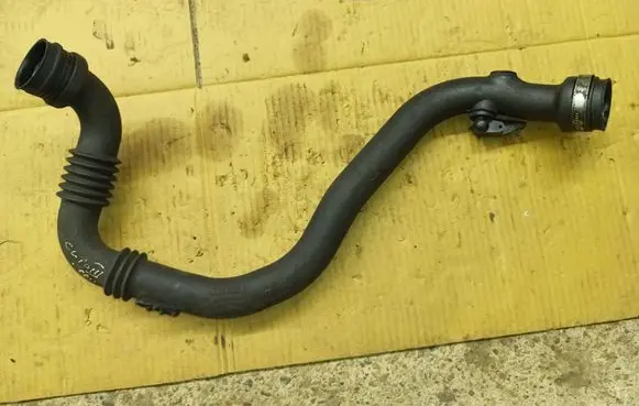 Renault Clio III Intercooler hose/pipe 8200527669 8200468372