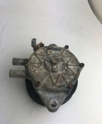 Toyota Land Cruiser (J150) Water pump 4181000014