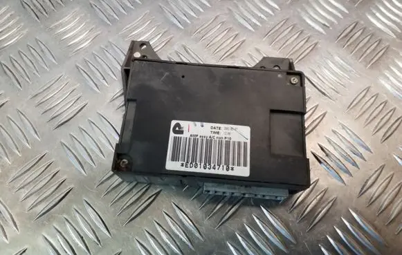 Nissan Primera Air conditioning/heating control unit ED01034710