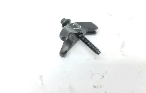 Land Rover Discovery Fuel Injector clamp holder ERR6064