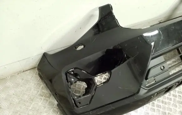 Volvo C40 Front bumper 31690933