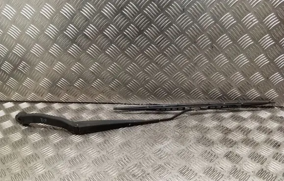 Mitsubishi Grandis Windshield/front glass wiper blade 