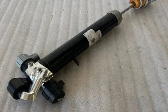 Porsche Cayenne (9Y0 9Y3) Rear shock absorber/damper 9Y4513032