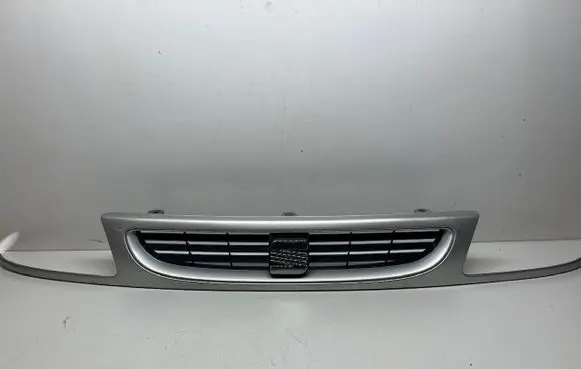 Seat Cordoba (6K) Front grill 6K0854643