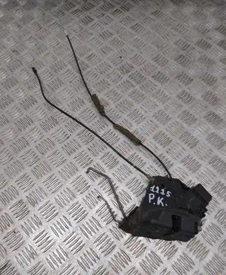 Mazda 3 I Front door lock