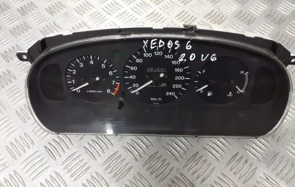 Mazda Xedos 6 Speedometer (instrument cluster) CA696G12YNS