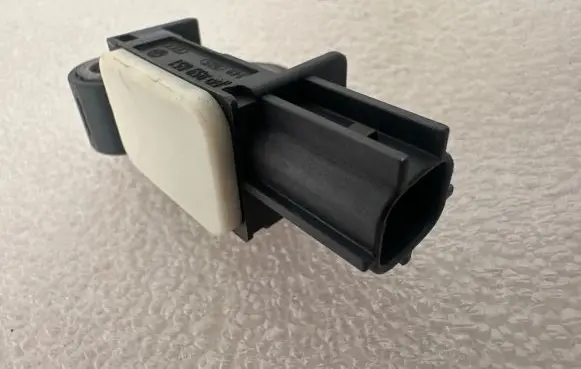 Audi A6 S6 C6 4F Airbag deployment crash/impact sensor 4F0959651