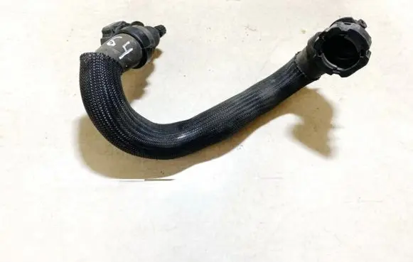 Honda CR-V Engine coolant pipe/hose