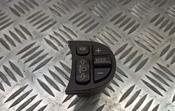 Alfa Romeo GT A set of switches 735262023