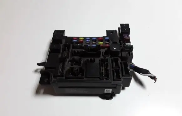 Mitsubishi ASX Fuse module 8637A643